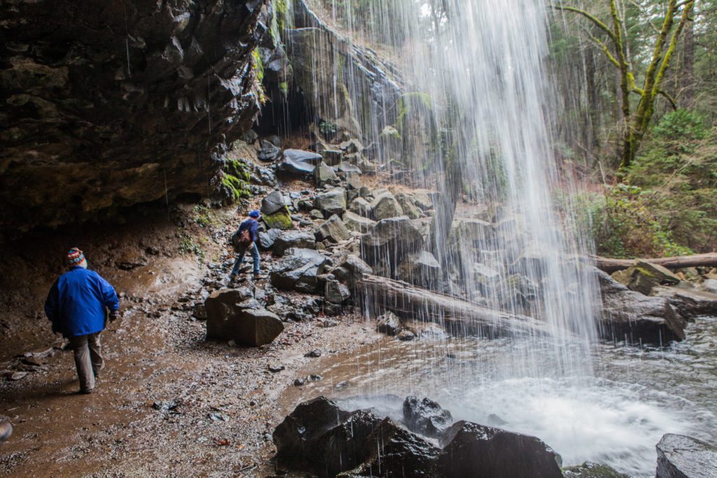 Hiking Hedge Creek Falls Dunsmuir I-5 Rest Stop