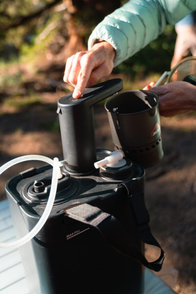 Dometic GO Hydration Jug Subaru Outback