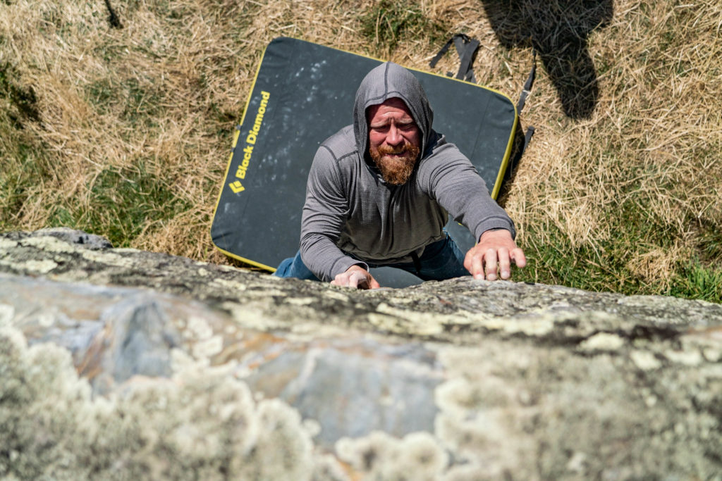 Bouldering in the Jardines, Queenstown, New Zealand